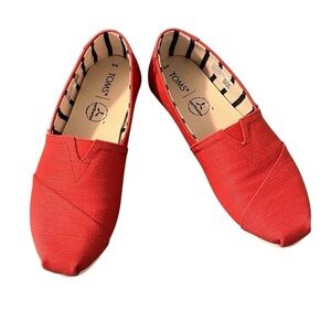 TOMS Women's Size 8 Alpargata Red Heritage Canvas Loafers